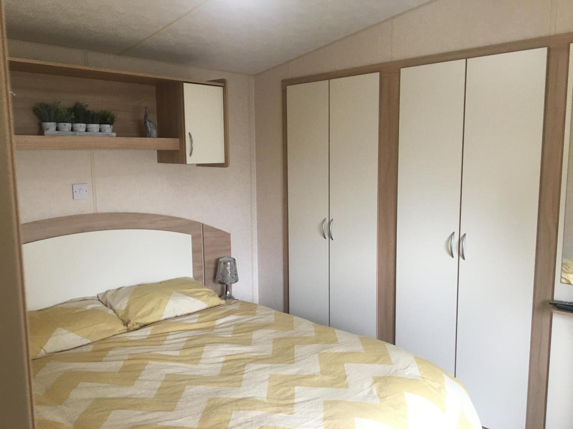 Towyn Six Berth En Suite Caravan Рил Екстериор снимка